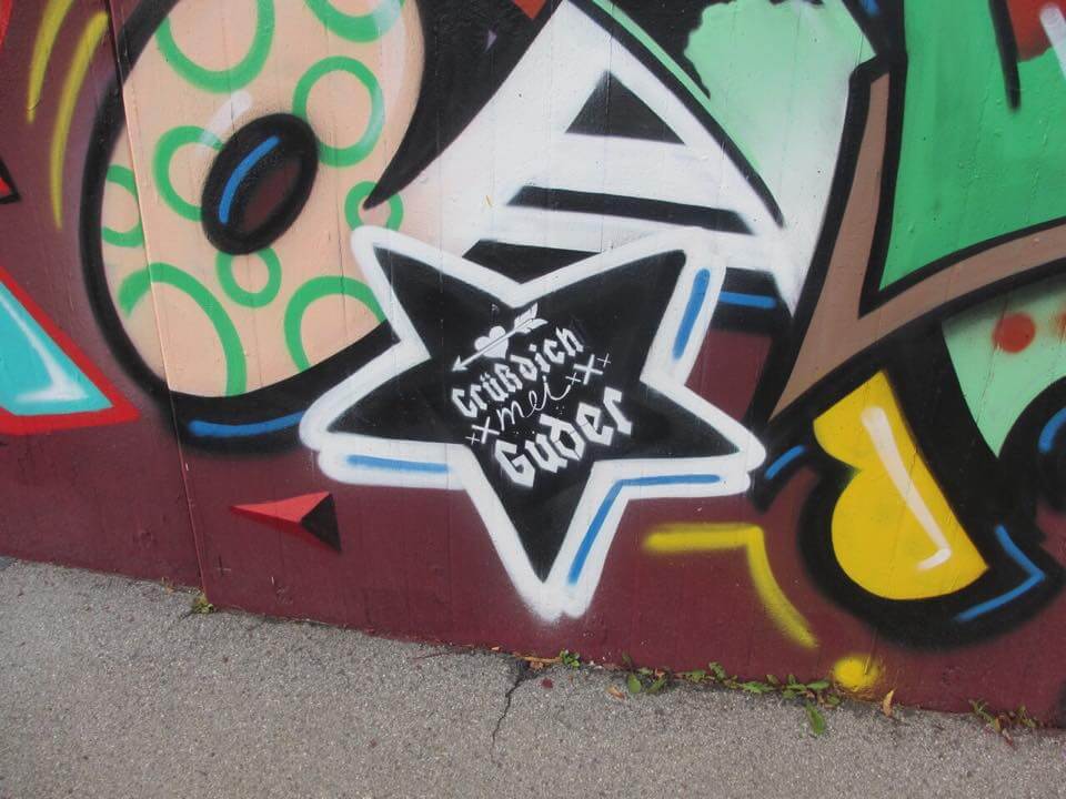 GDMG Stern. Kunst und so - Grüß dich mei Guder. Street Art. Graffiti Coburg. JDE TDN CSW GDMG!